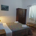 Clock\'S House