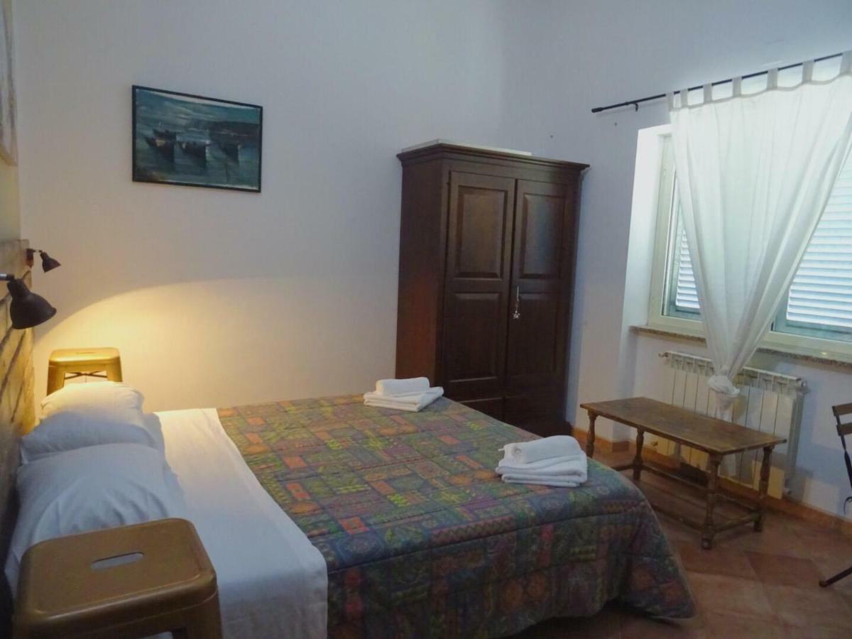 Clock's House Guest house Fiumicino